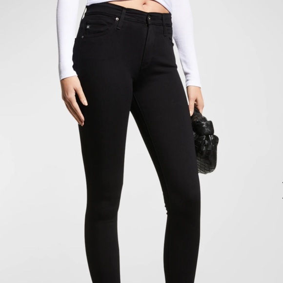 AG Jeans - The Farrah Skinny High Rise Skinny in Black. Excellent Condition. - Picture 6 of 12